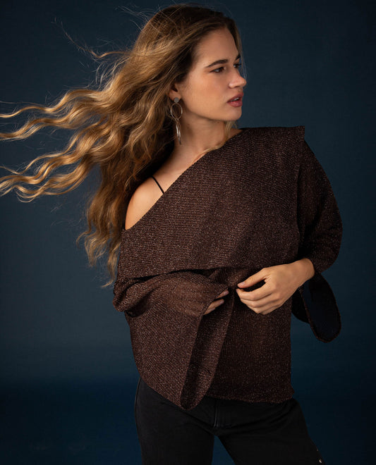 BLUSA CALL ME · MARRÓN